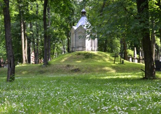 Ze względu na trwającą jeszcze rewitalizację cmentarza prawosławnego...